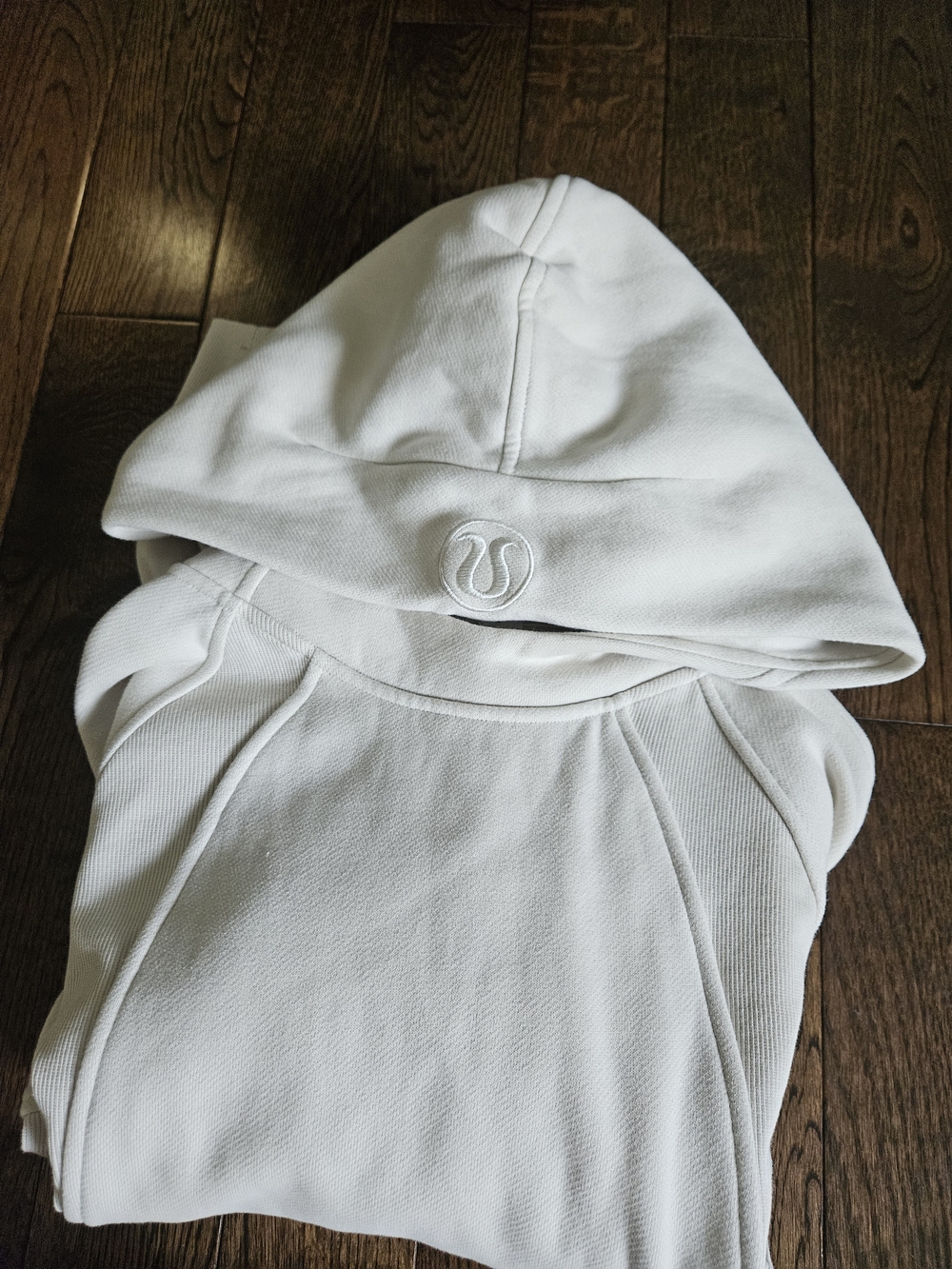 lululemon - Picture 2 of 4